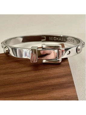 Michael Kors Astor Silver Buckle Bracelet With Studs Hinge Closure 2 adjustments